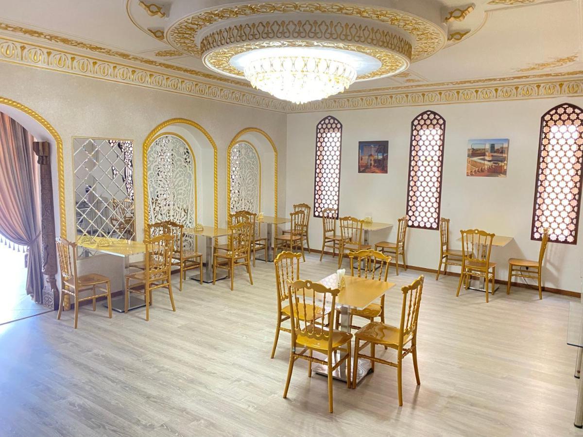Hotel Uzbegim Ургенч Екстериор снимка